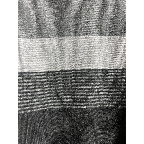US Polo Assn Sweater Men's M Pullover V-Neck Gray Chest Stripe - Picture 4 of 6